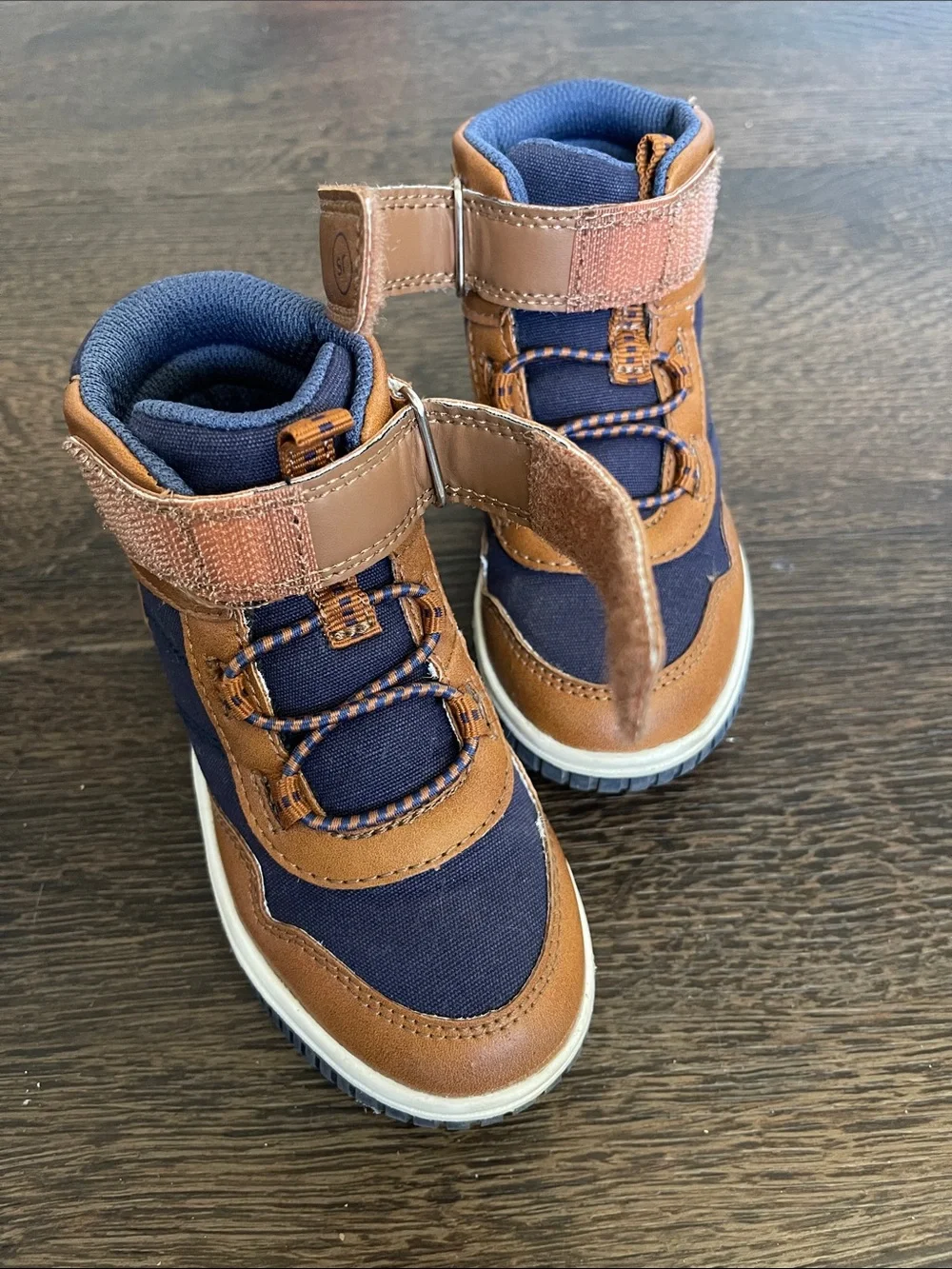 Stride Rite Kids Porter Boot, Navy and Tan Toddler Boy boots size 8